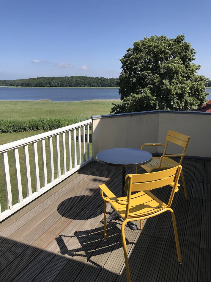 Ferienwohnung für 2 Personen, mit Balkon und Garten sowie Sauna in Neuenkirchen (Rügen)