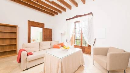 Villa in Santa Maria del Cami, Majorca Center für 7 
