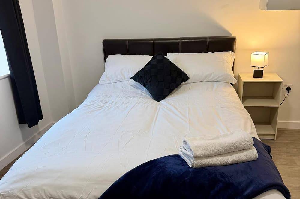 Appartement entier, Stylish Accessible 1-Bed Town Centre Apartment in Kettering, Wi‑Fi, Smart Tv,Sky in Kettering, Northamptonshire