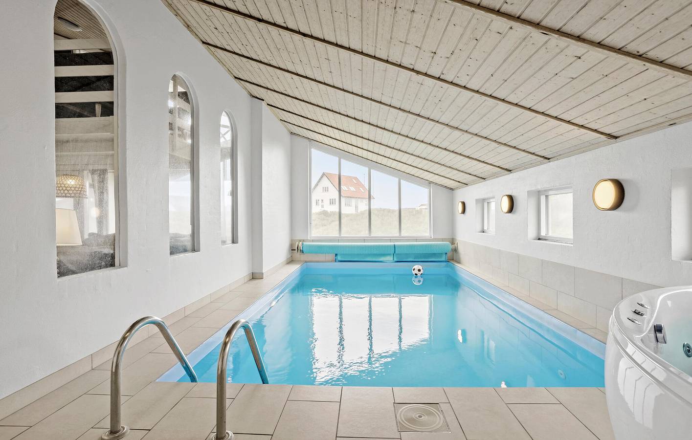 Feriehus for 10 personer med badebasseng in Thisted, Thy nasjonalpark