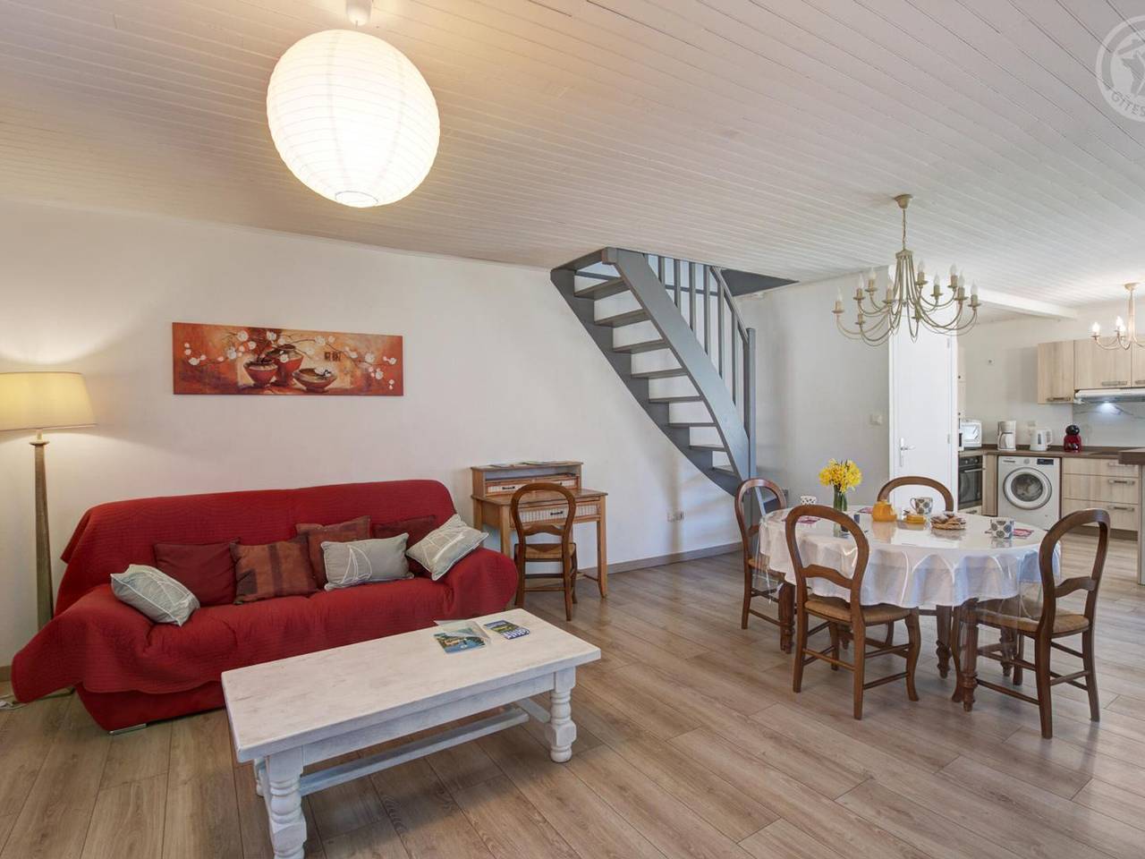 Charmant Gîte Rénové avec Jardin Privatif, Wifi inclus in Marlhes, Parc Naturel Régional du Pilat