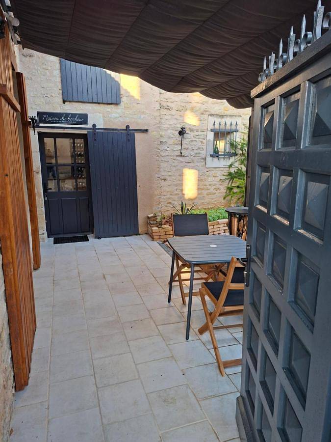 Gîte pour 2 personnes, avec terrasse dans Cissé - 3