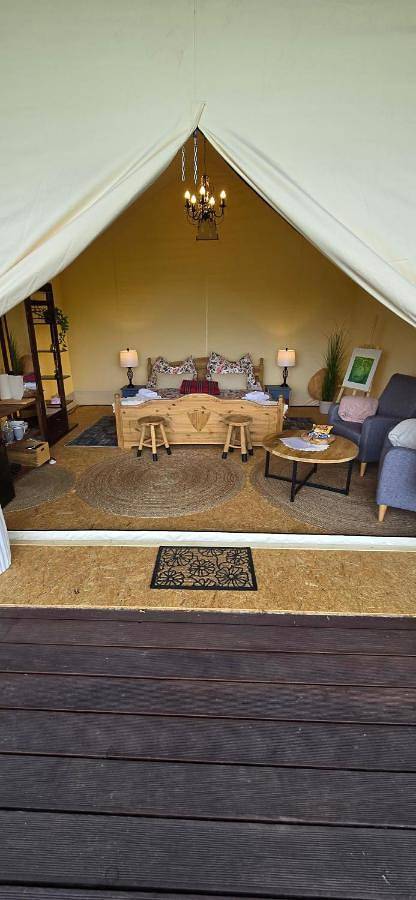 Camping für 2 Personen, mit Ausblick und Garten, mit Haustier in der Böhmische Schweiz - 2
