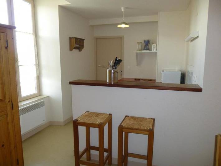 Location de vacances pour 4 personnes, avec jardin à Lhommaizé - 3