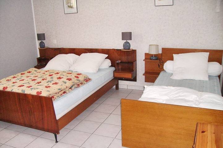 Gîte pour 5 personnes, avec jardin à Breuillet - 2