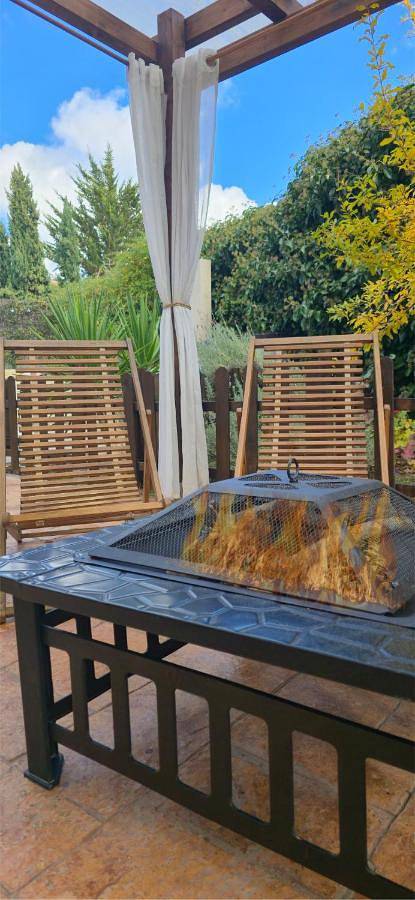 Apartamento de vacaciones para 5 personas, con vistas además de jardín y piscina, Se admiten mascotas en Vega de Granada - 2