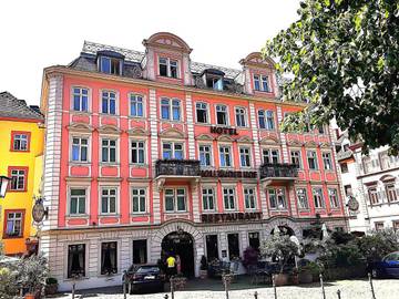 Hotel für 3 Personen, mit Ausblick in Altstadt Heidelberg