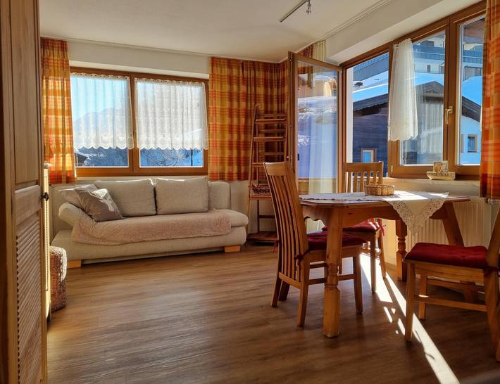 Ganze Ferienwohnung, 2-Personenwohnung - Top 2 in Fieberbrunn, Bezirk Kitzbühel