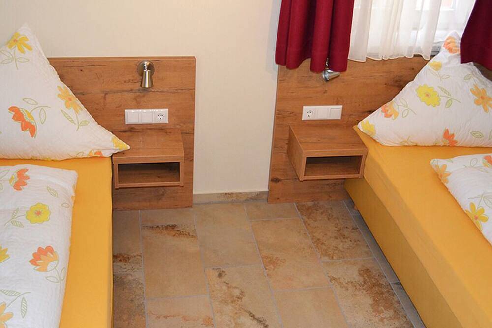 Apartamento inteiro, Vacation apartment/apartment for 4 guests with 55m² in Colmberg (177321) in Colmberg, Romantische Straße