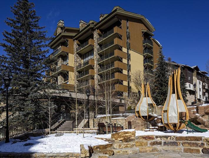 Vacation rental for 7 people, with hot tub and balcony in Vail