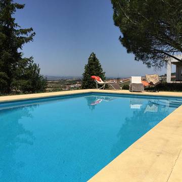 Gîte pour 6 personnes, avec jardin ainsi que piscine et vue dans Vimioso