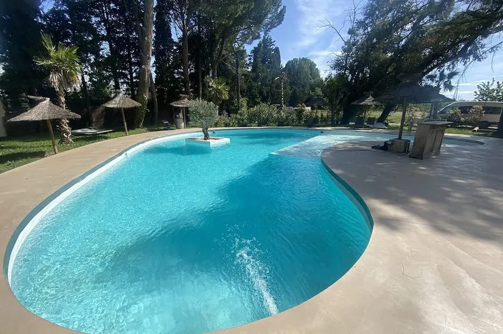 Ferienhaus für 15 Personen, mit Whirlpool und Garten sowie Terrasse - 1