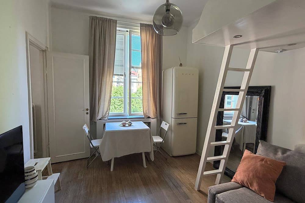 Ganze Wohnung, Charming loftstudio - perfect citystay in Norrmalms stadsdelsområde, Stockholm