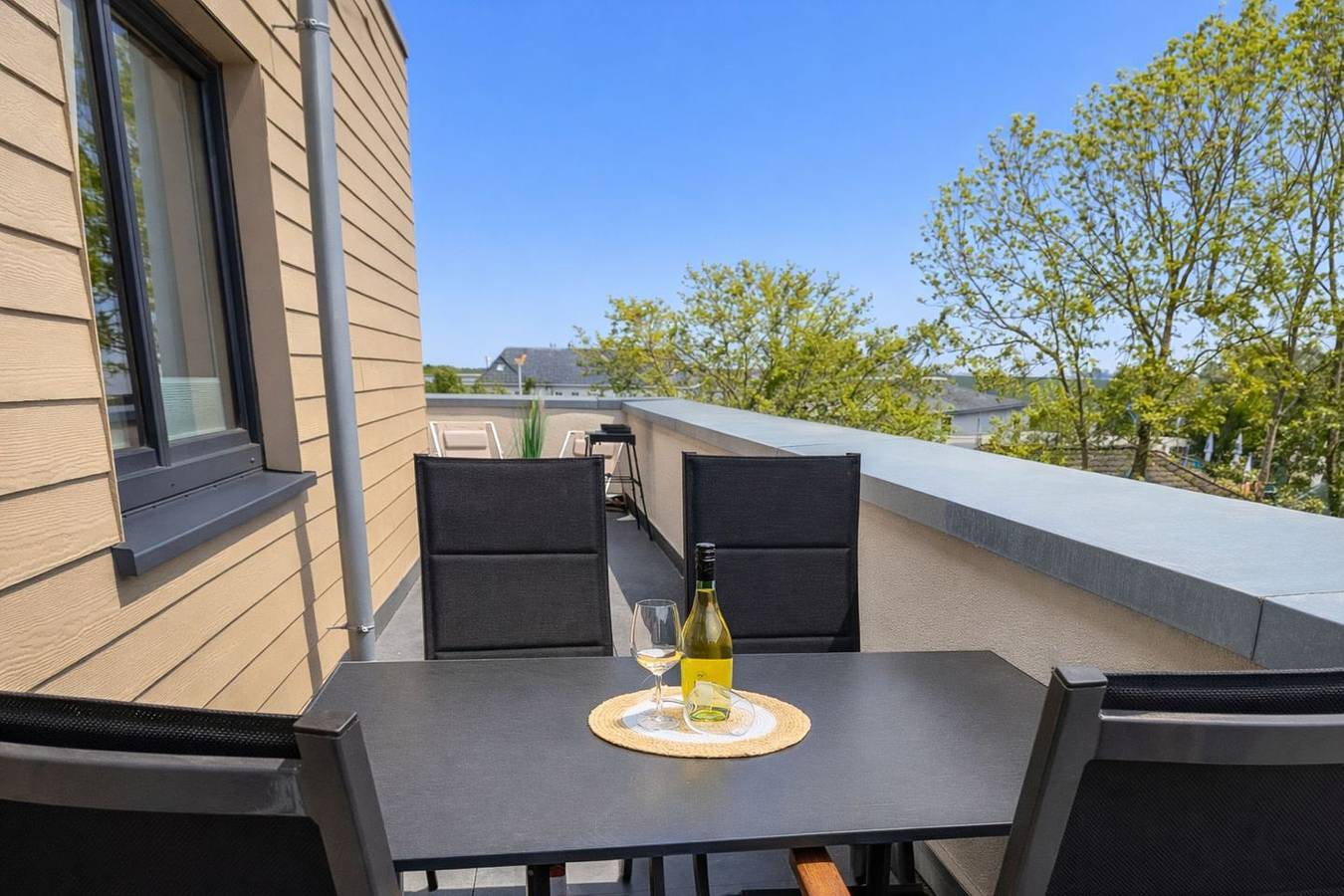 Appartement entier, Meerverliebt – Penthouse mit Sauna. Dachterrasse. Familienfreundlich. Hunde. in Tossens, Butjadingen