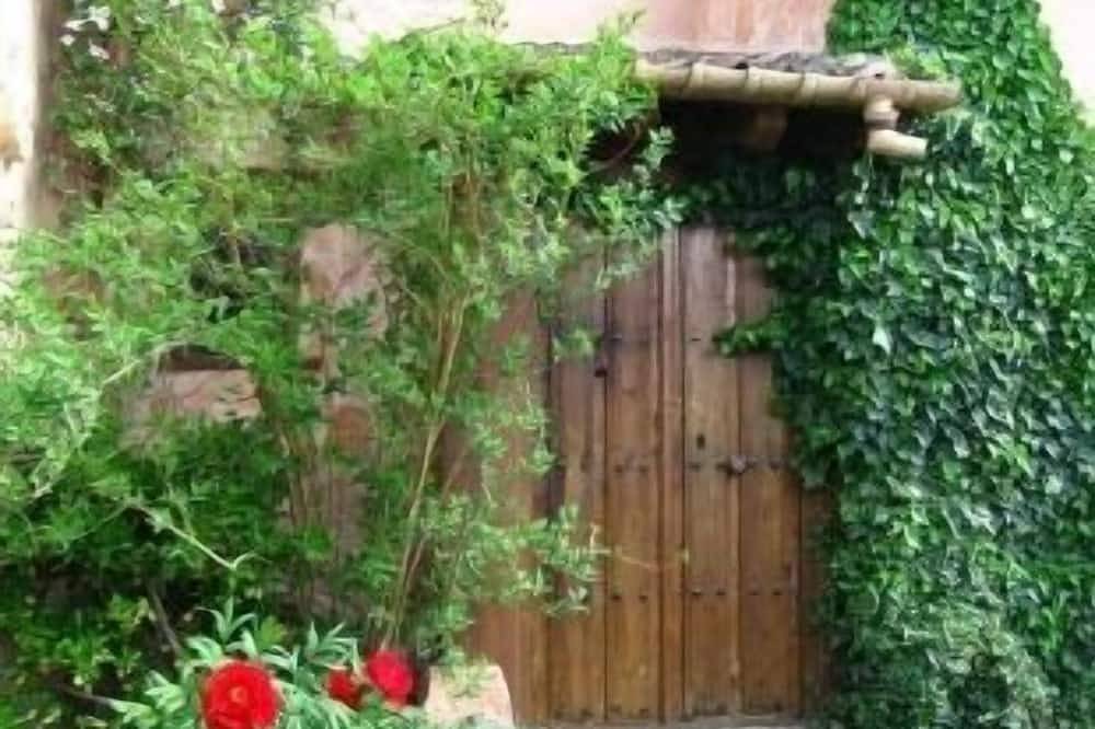Casa rural Dalt La Figuera para 10+2 personas (alquiler íntegro) in Espirdo, Provincia de Segovia