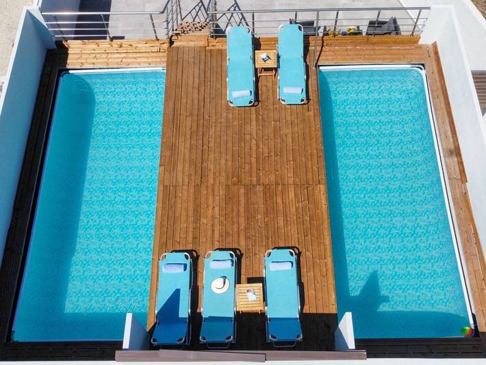Chambre d’hôtes pour 2 personnes, avec Balcon ainsi que Jardin et Piscine