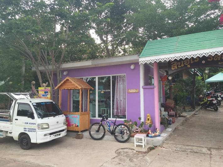 Gîte pour 2 personnes, avec piscine et jardin dans Ko Larn - 4