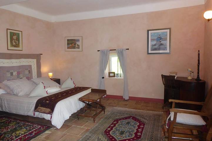 Gîte pour 8 personnes, avec jardin et piscine à Aubussargues - 3