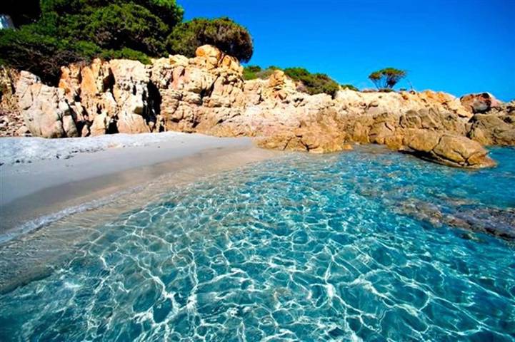 Camping per 2 persone, con Terrazza e Giardino in Sardegna Est