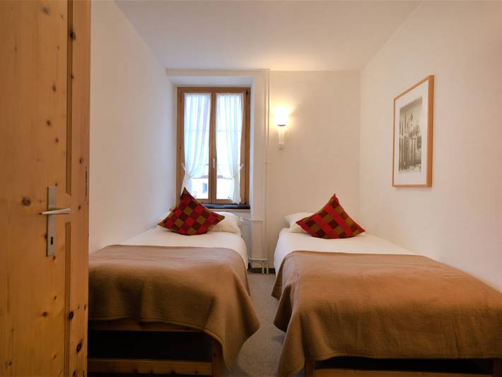 Ferienwohnung für 4 Personen, mit Balkon und Terrasse in Pontresina - 4