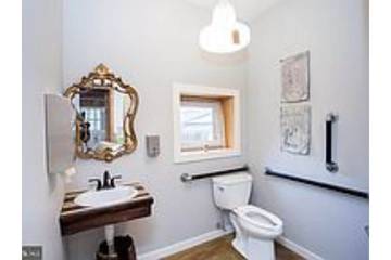 Hotel for 8 Guests in New Jersey, USA, Picture 4