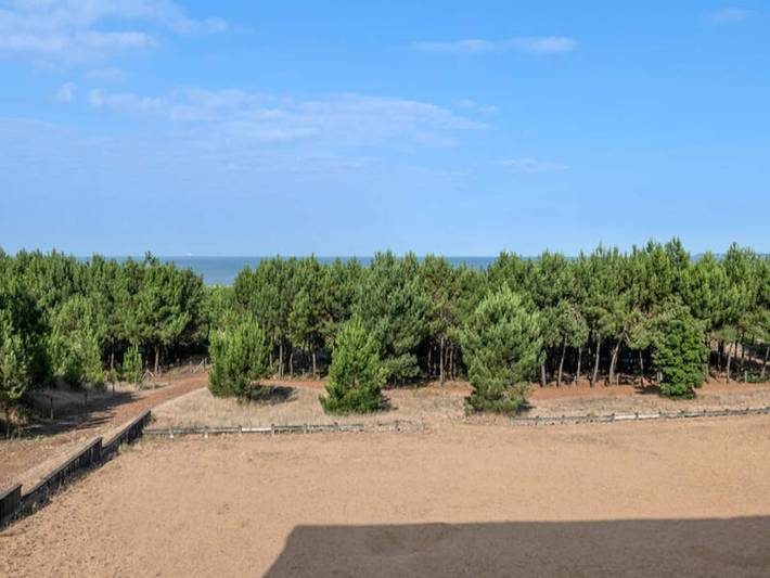 Gîte pour 4 personnes, avec terrasse dans Plage de l'Ermitage - 2