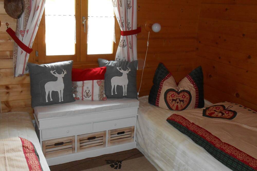 Nichtraucher-Blockhaus im Feriendorf für Familien mit Kindern u. Hund in Stamsried, Ostbayern