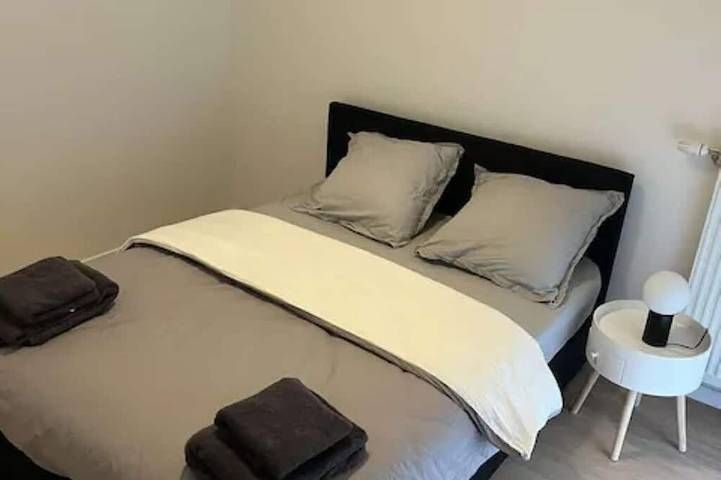 Entire apartment, Chez David in Villejuif, Val-de-Marne
