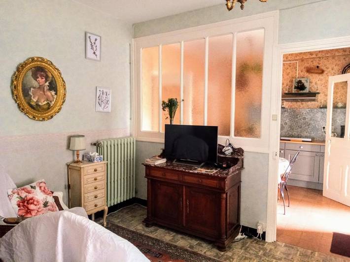 Gîte pour 3 personnes, avec terrasse et jardin dans Beaurepaire - 4