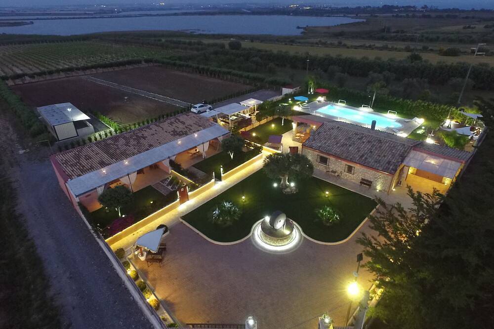 Villa Fenicottero Relax And Exclusive Pool in Ispica, Provincia di Ragusa
