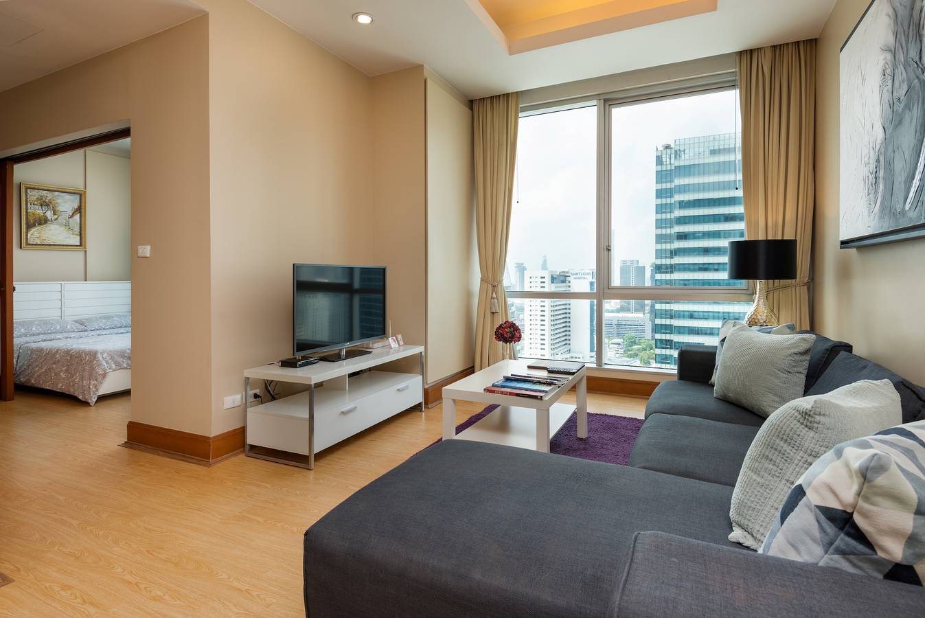 Apartamento entero, Skyvillas de 2 habitaciones con servicios y vistas in Bangkok, Tailandia