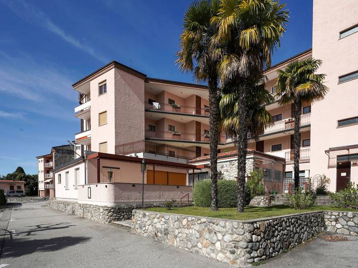 Ferienwohnung für 2 Personen, mit Seeblick und Pool sowie Garten in Brezzo di Bedero - 2
