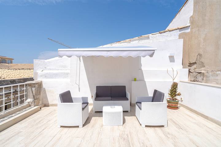 Appartamento per 4 persone, con balcone ad Ortigia