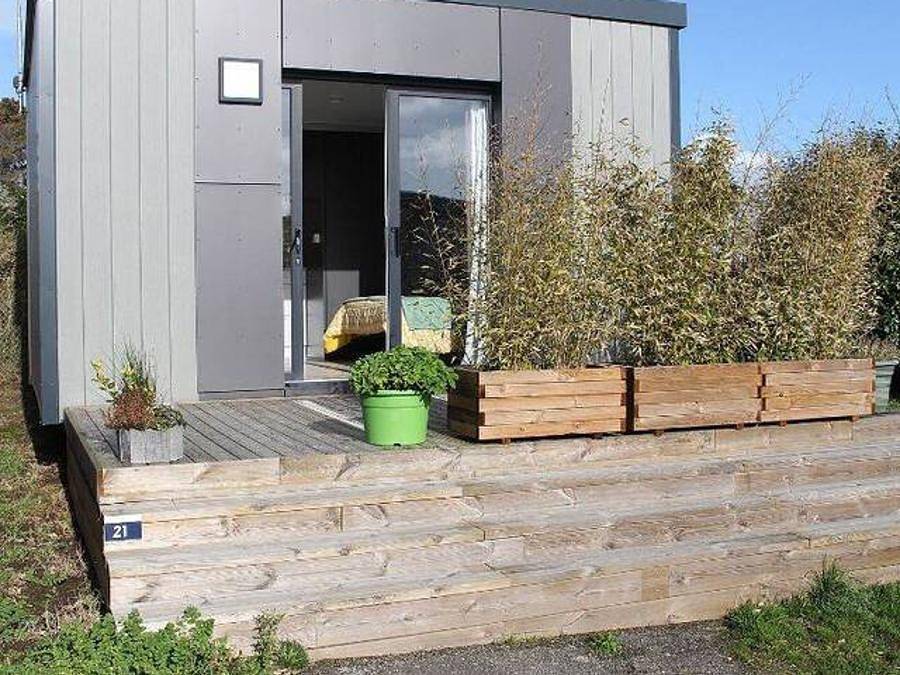 Camping Paradis - La Baie de Ploemeur - Mobilhome 2 personnes - Mobil Home confort + 1 chambre 2 personnes, 16 m² (modèle 2020) in Ploemeur, Côte des Mégalithes