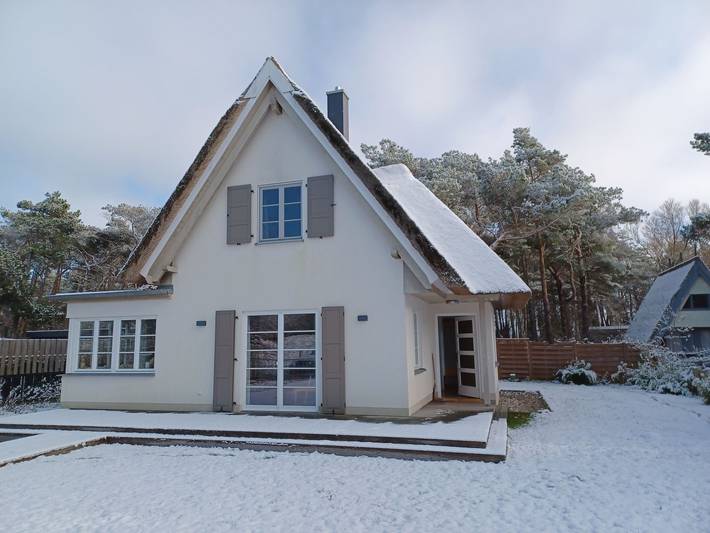 Ferienhaus für 4 Personen, mit Garten und Terrasse in Wustrow - 3