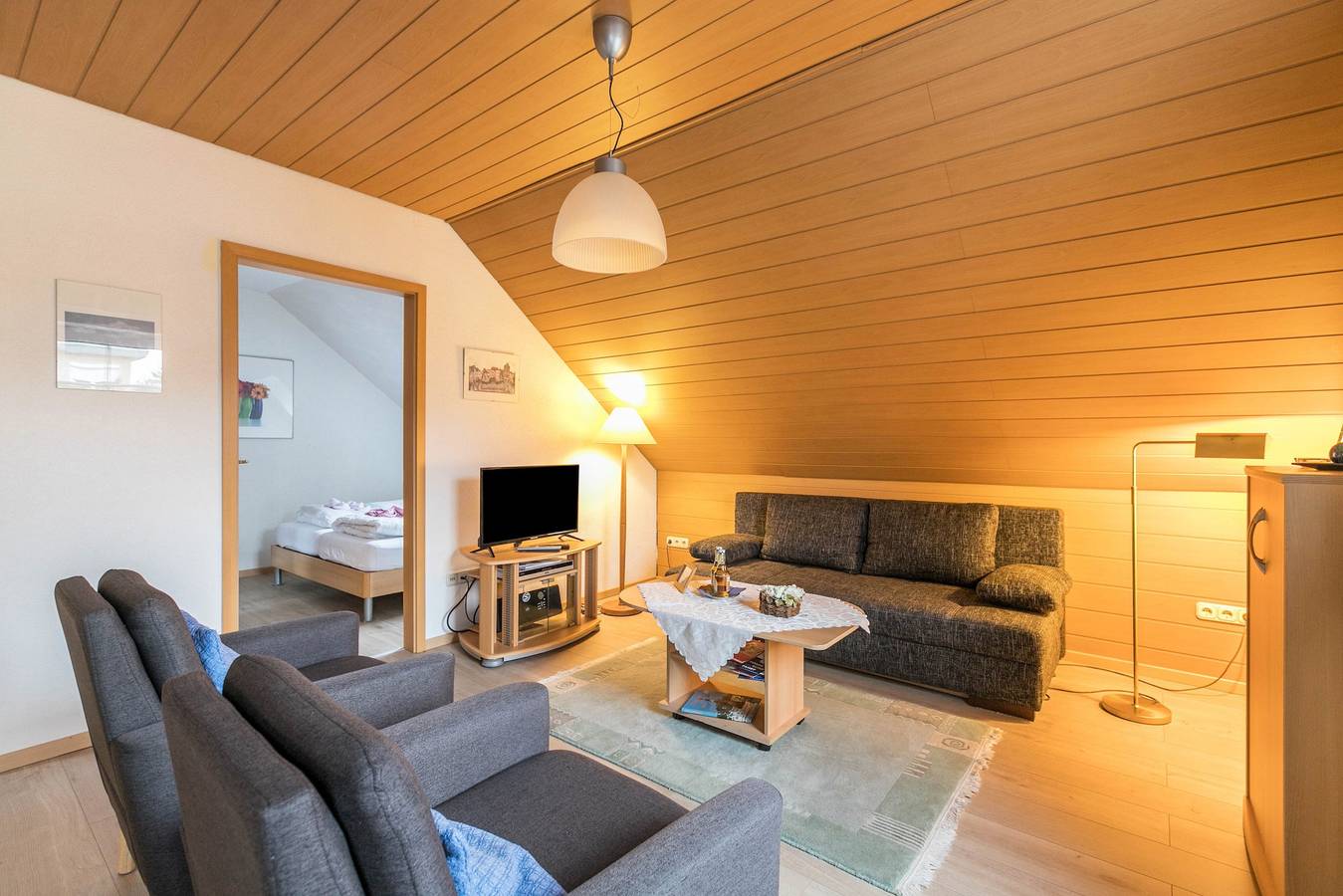 Appartement entier, Appartement 'Ferienwohnung Frischauf' avec terrasse privée, jardin privé et Wi-Fi in Mürwik, Flensbourg