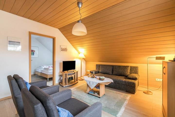 Ferienwohnung für 4 Personen, mit Garten in Rum-Regatta