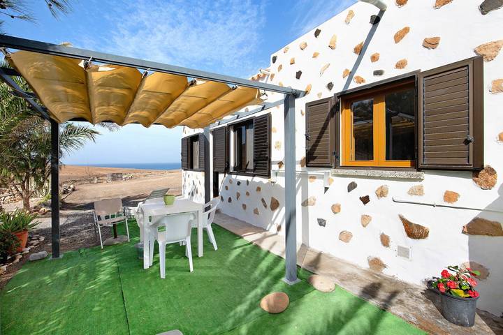 Casa de vacaciones 'La Solapa' con vistas a la montaña, jardín compartido y Wi-Fi in Pájara, Fuerteventura