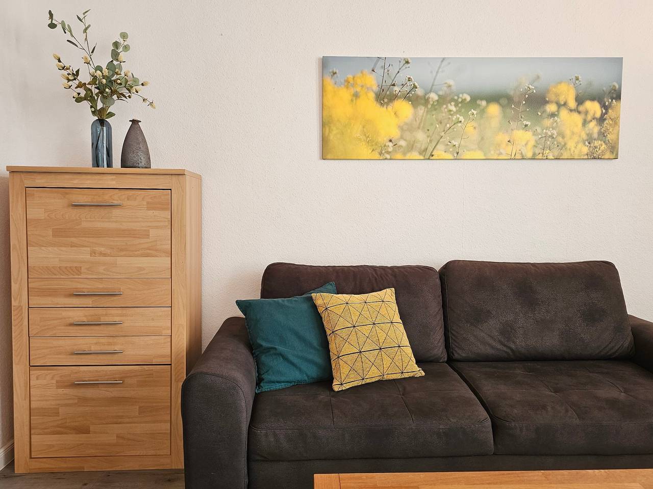 Ganze Wohnung, Apartment „Pferdestall“ mit gemeinsamer Terrasse, Garten und Wlan in Dorum, Cuxland