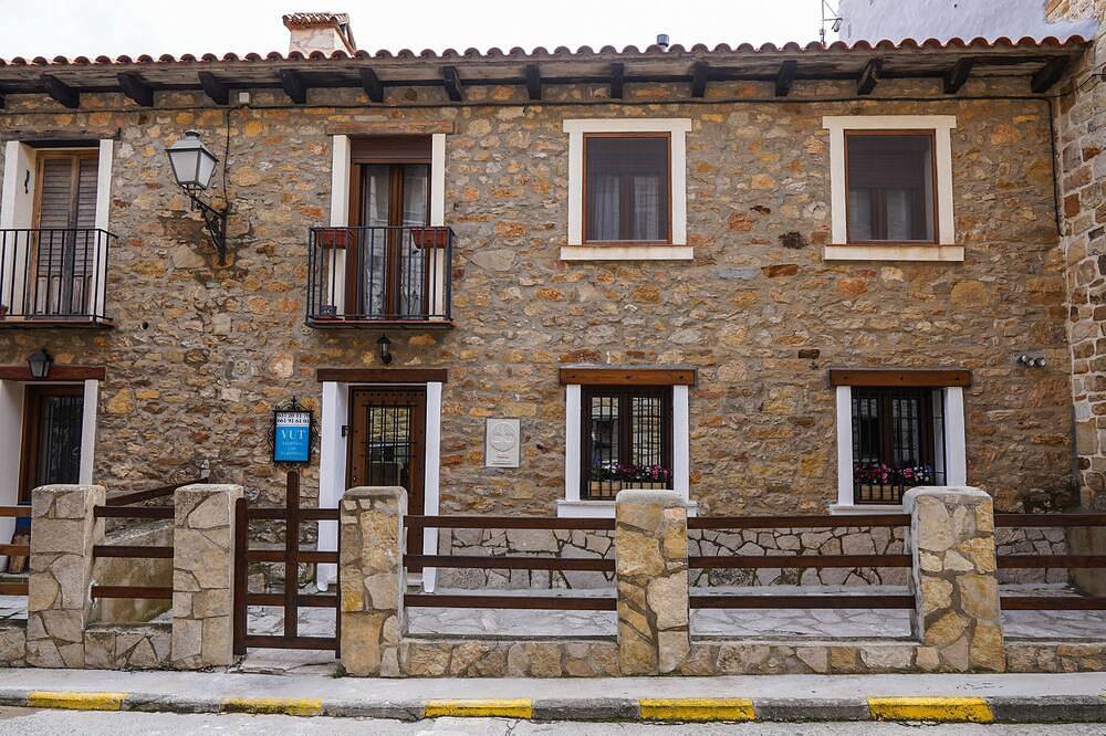 House Maximo Puertomingalvo in Puertomingalvo, Teruel und Umgebung