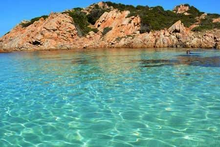 Gîte pour 2 personnes, avec jardin à Arzachena - 3