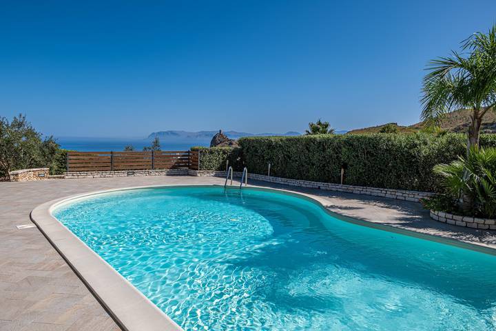 Villa per 6 persone, con Balcone e Balcone/Terrazza nonché Terrazza e Panorama a Scopello (Sicilia)