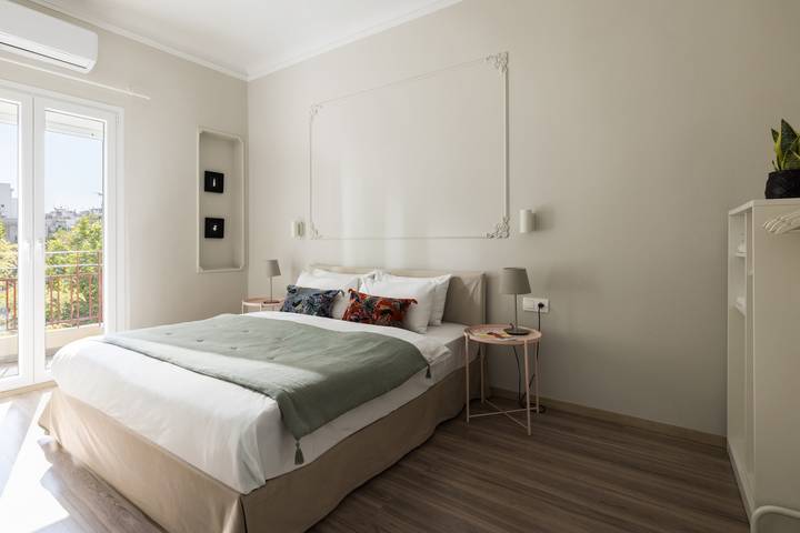 Ganze Wohnung, Ferienwohnung für 6 Personen mit Balkon in Thessaloniki und Umgebung