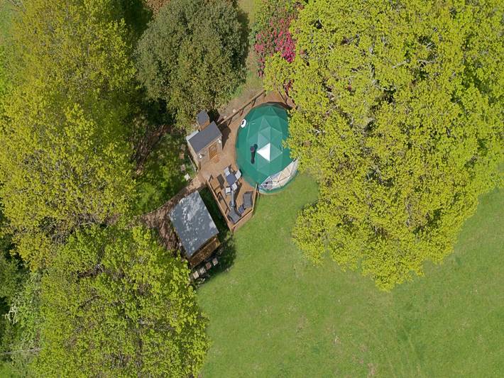 Chalet in Kent with Hot Tub & Countryside Views in Chiddingstone, Kent
