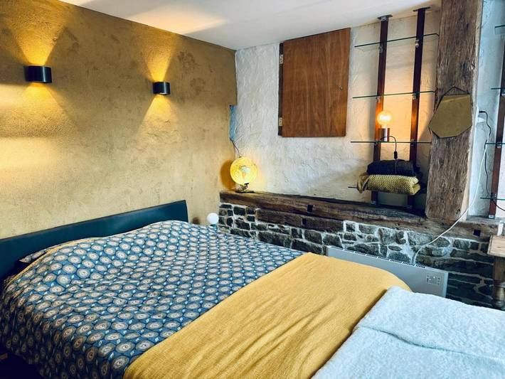 Gîte pour 4 personnes, avec vue et balcon, adapté aux familles à Yvoir - 2