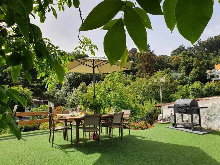 Apartamento para 6 personas, con jardín y terraza en Valleseco