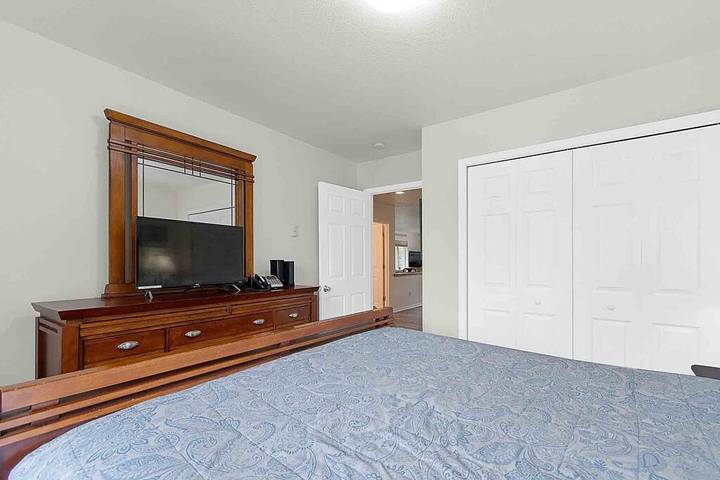 Vacation house for 10 people, with hot tub and yard, with pets in Washington