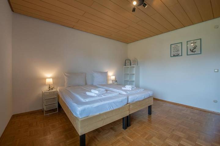 Gîte pour 6 personnes, avec jardin à Bermatingen - 2