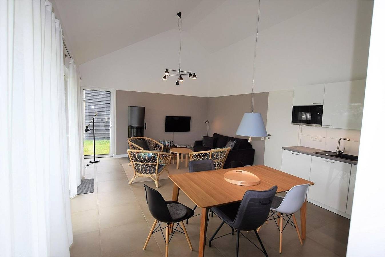 Ferienhaus Seeschwalbe liegt im neuen Wohn-/Feriengebiet Kranichring im Seebad Hohwacht und ist nur ca. 1000 Meter vom Sandstrand entfernt. in Hohwacht, Hohwachter Bucht