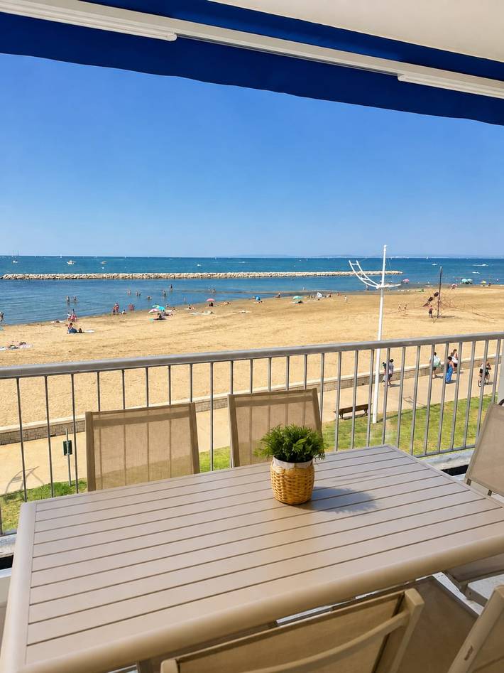 Appartement entier, Royal – Appartement d'exception en première ligne face à la mer in Port Camargue, Le Grau-du-Roi